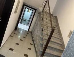  للايجار شقه في هديه 