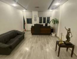  شقه تصلح مكتب محامي للإيجار بالجابريه من المالك مباشره  وبدون عموله 