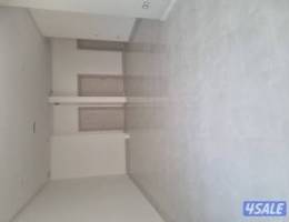  للايجار شقة كبيرة  في الخالدية   يوجد شقة في قرطبه 