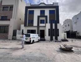  قسيمه بالمطلاع ان 11 و 12 و 10 . وبيت حكومي بجابر والنسيم 