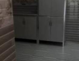  شقة للإيجار معاريس كويتيين فقط او وافدين معاريس يوجد فيديو للشقتين 