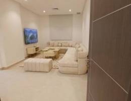  ل اصحاب الزوق الرفيع شقه مفروشة للايجار غرفتين وصالة وحمامين ومطبخ 