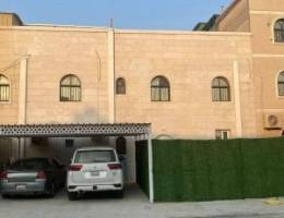  بيت للايجار في صباح السالم موقع مميز رجاء التواصل واتساب 