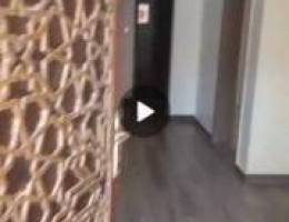  للايجار بيت حكومي بالعدان ق٣ 