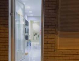  على شارع عام الجهراء القديمه  محل للإجار يصلح مخزن يوجد مطبخ وحمام 