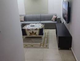  شقق مفروش الإيجار غرفتين وصاله وحمامين ومطبخ 