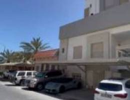  للإيجار شقة بالروميثية بأرقى التشطيبات 