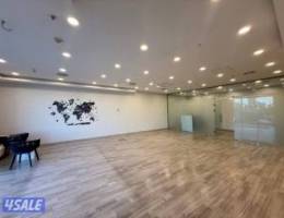 متوفر مكتب تجاري في برج كتير راقي بموقع متميز بالسالميه المساحه ١٤٠م 